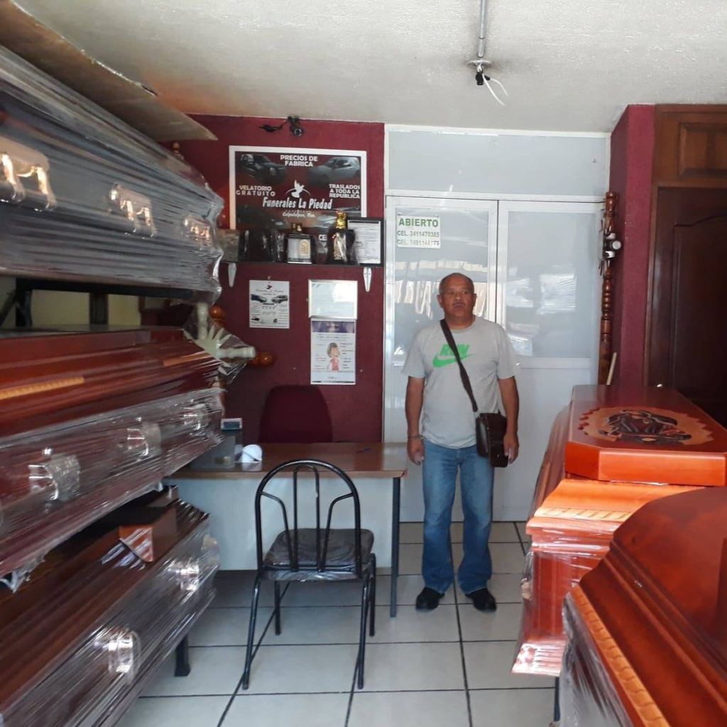 FUNERARIA VELATORIO "LA PIEDAD"