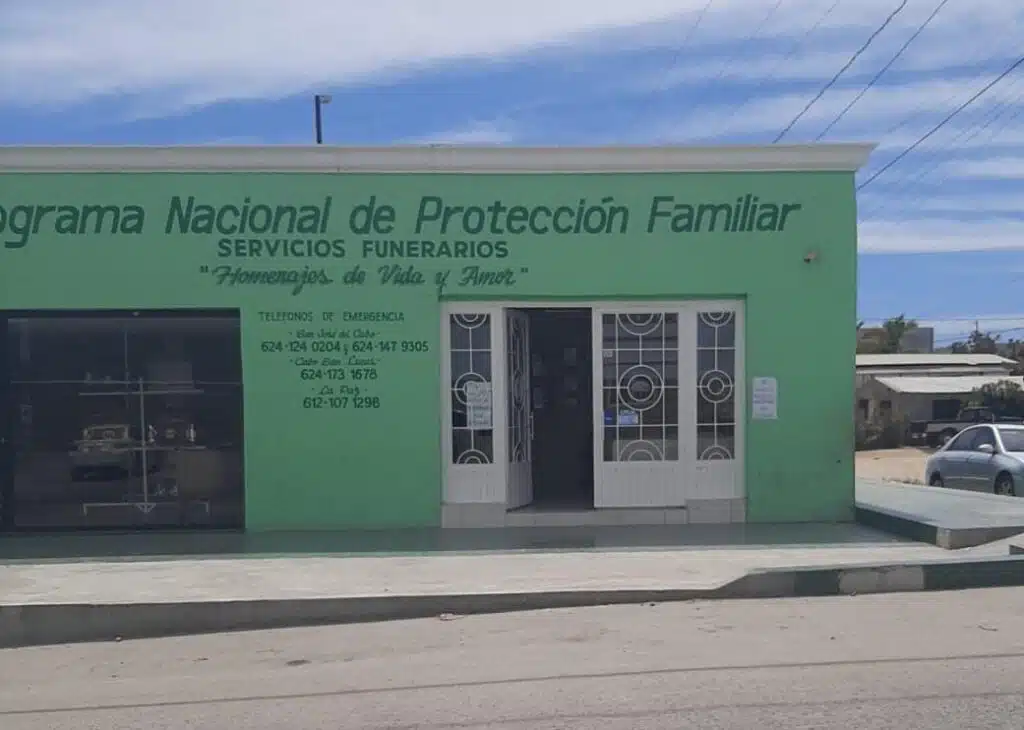 grupo funerairo el arbolito