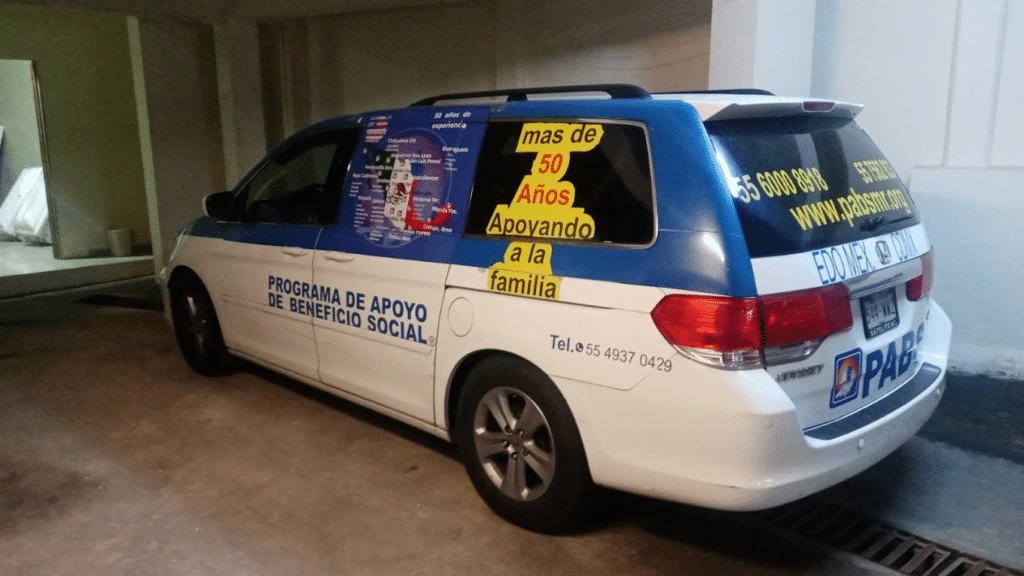 	latinoamericano recinto funeral