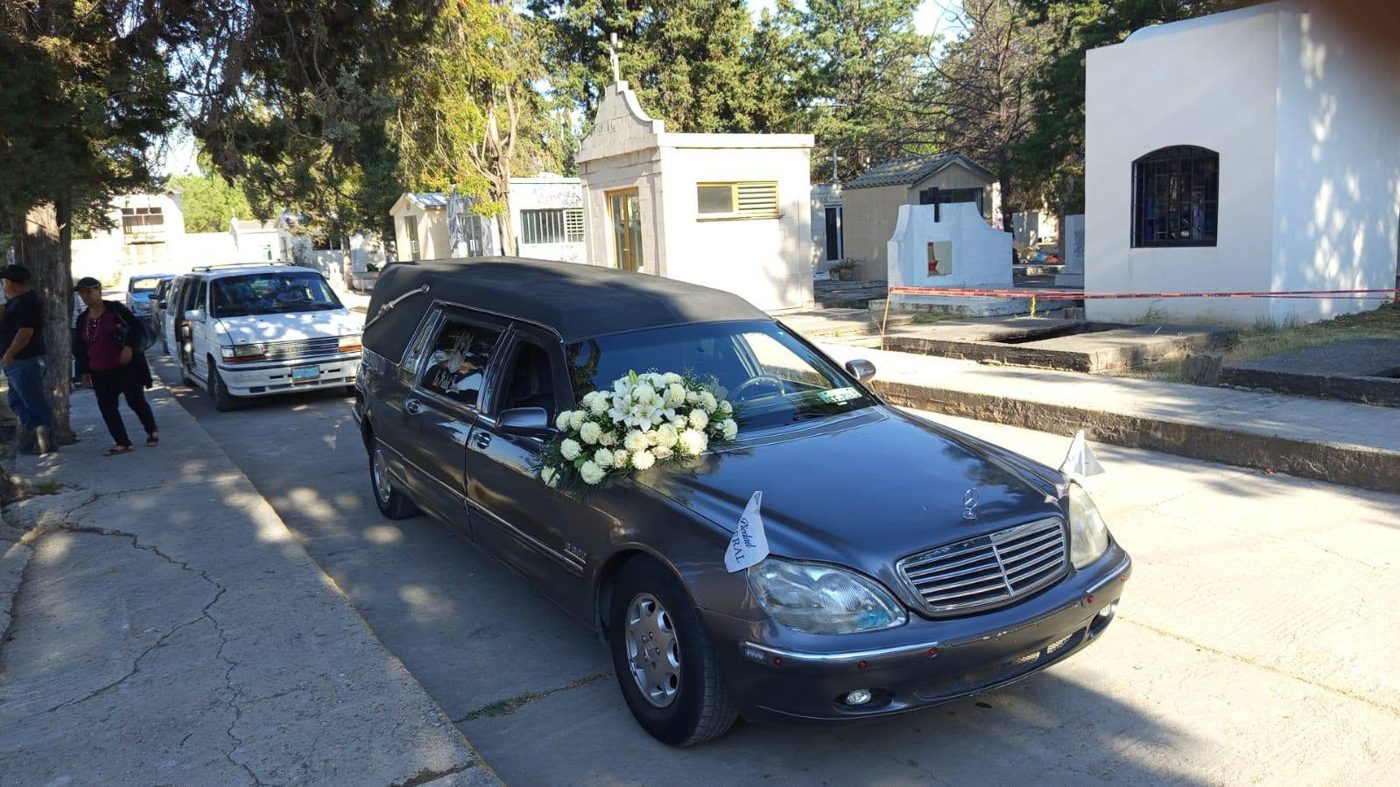 Carroza de Funerales La Piedad en León